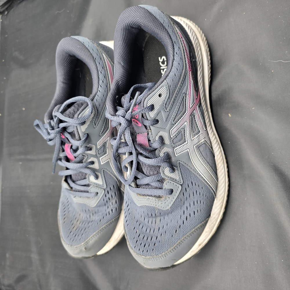 Asics Gray and Pink Athletic Shoes for Performance